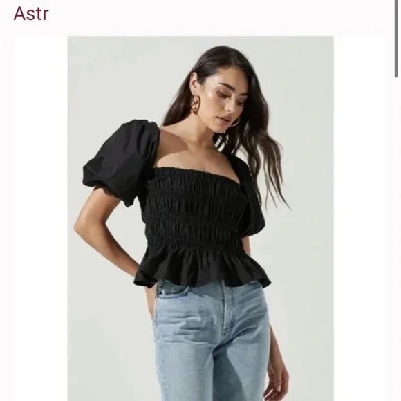 Astr Tops Astr The Label Nwt Nordstrom Revolve Savina Bubble